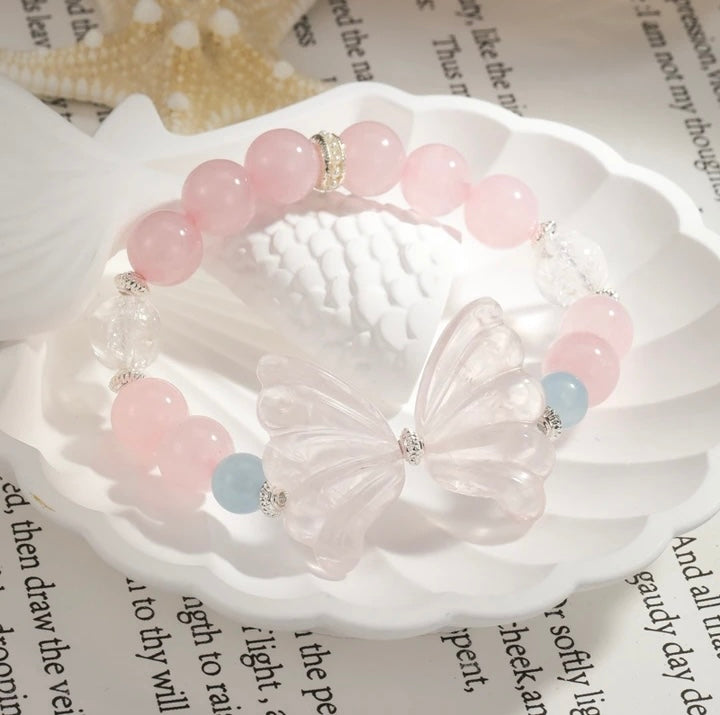 「Smoke Cloud」Aquamarine, Rose Butterfly Carving Quartz