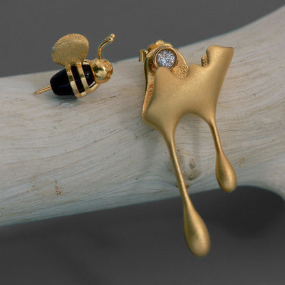 S925 sterling honey talk bee personality asymmetrical earrings