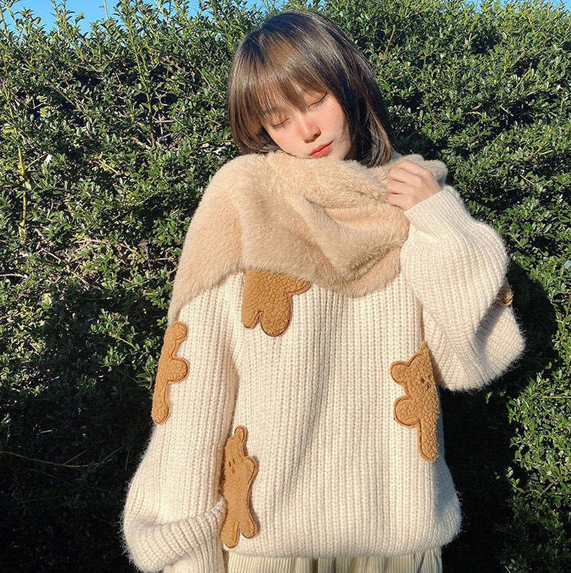 Wild bear knit sweater