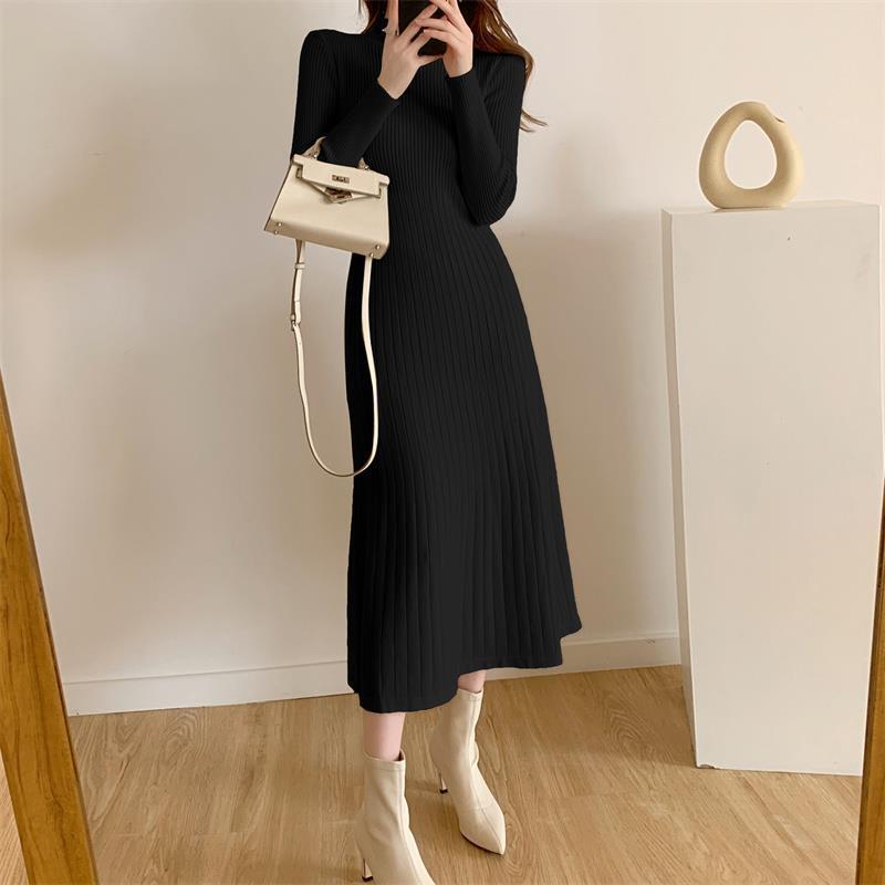 Half turtleneck inner bottoming a-line knitted dress