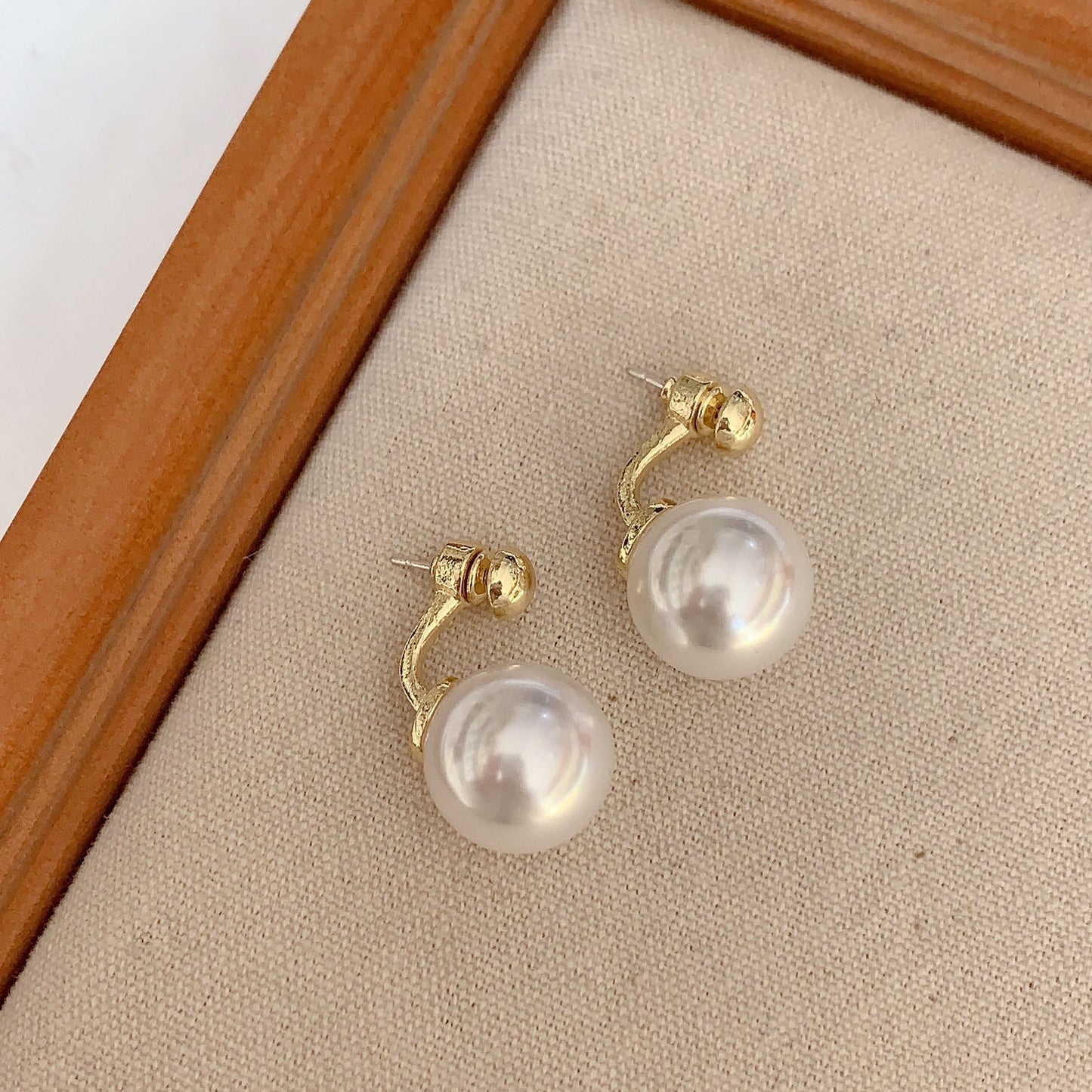 French luxury pearl earrings