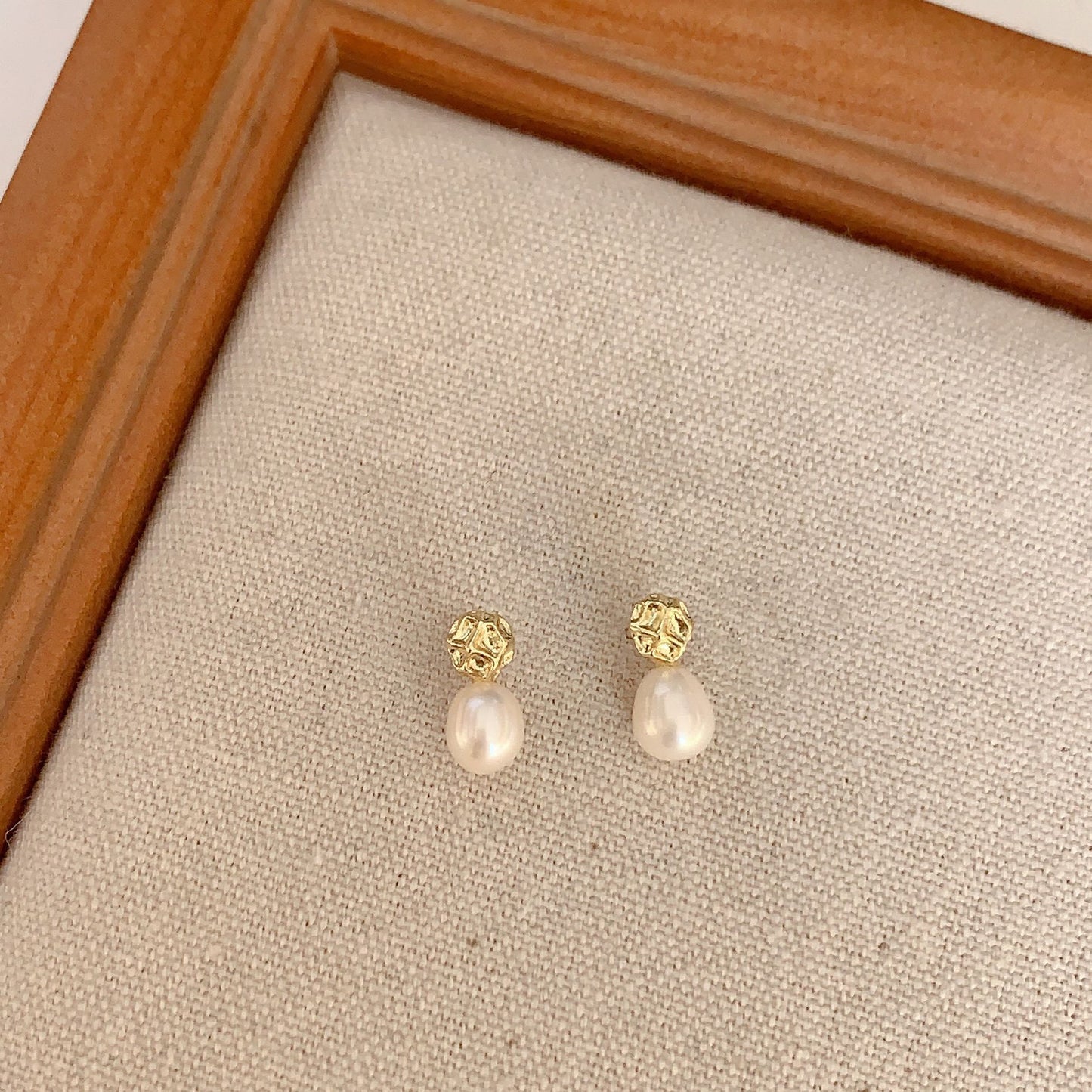 French luxury pearl earrings