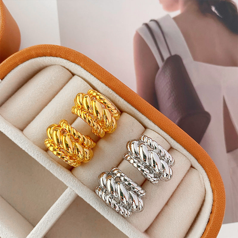 S925 twist c-shaped earrings