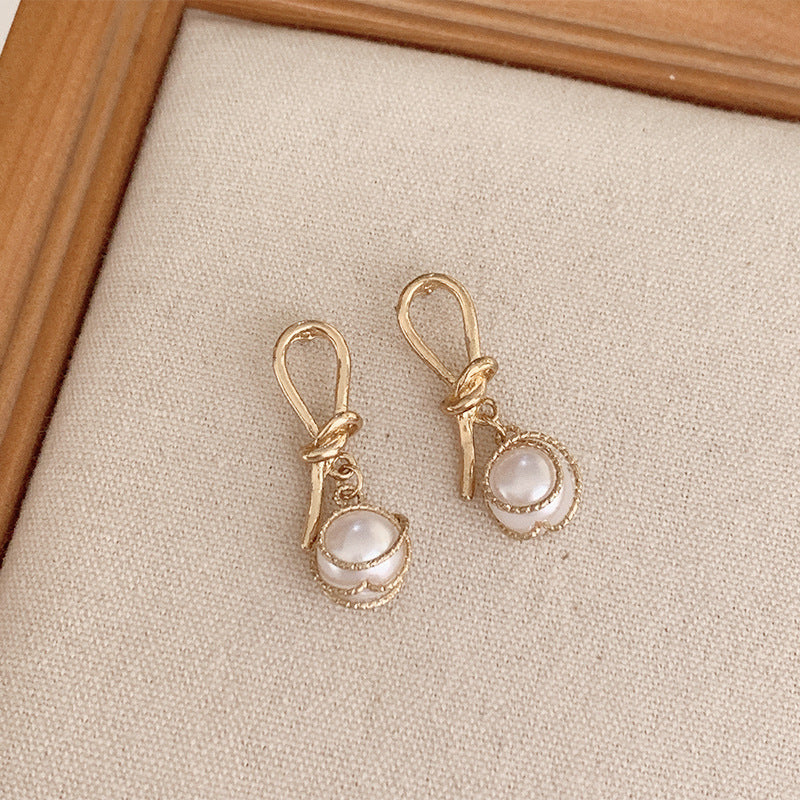 French luxury pearl earrings